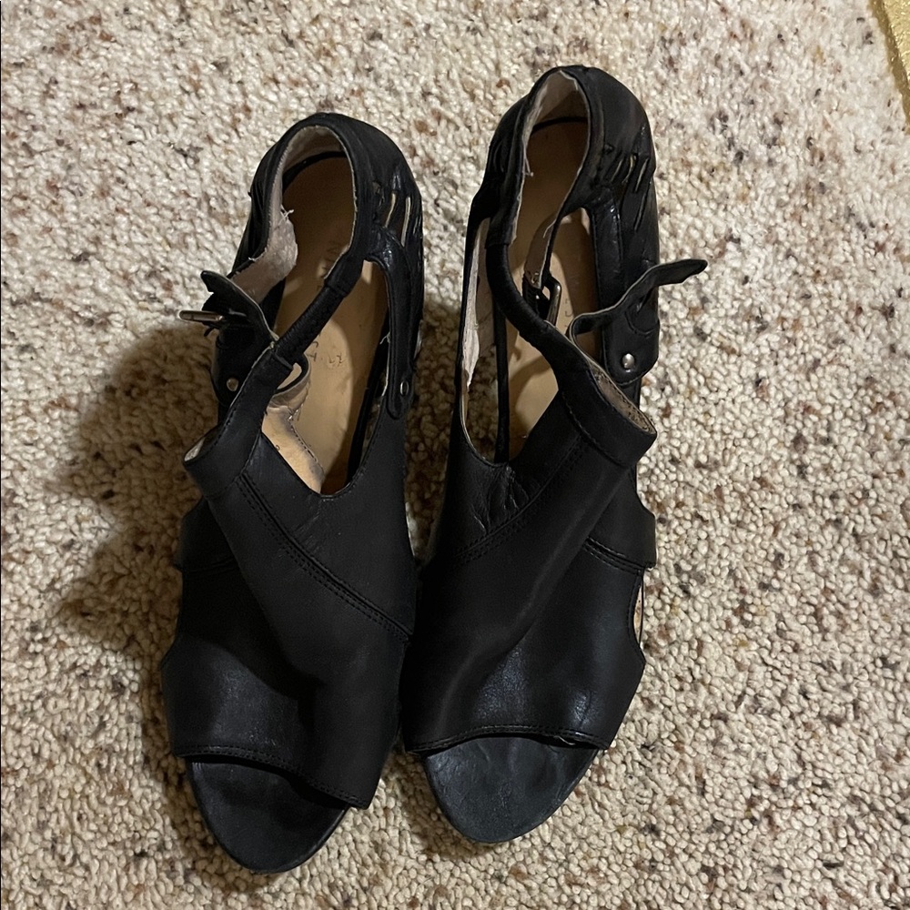 Nine West Black Women's heel. Size 8.5